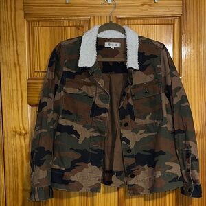 Madewell Camouflage Jacket with White Sherpa Collar